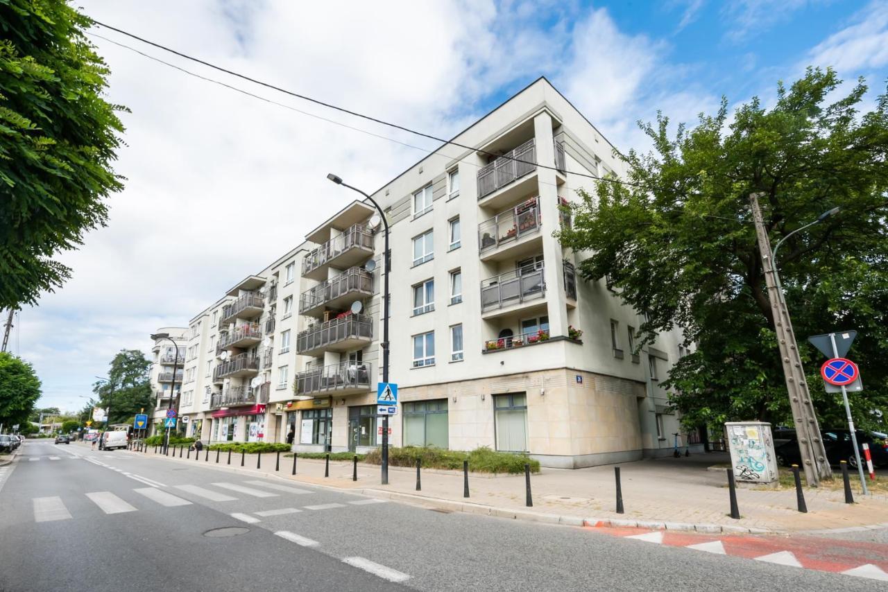 Ursus Pleasant Apartment Warsaw Exterior photo